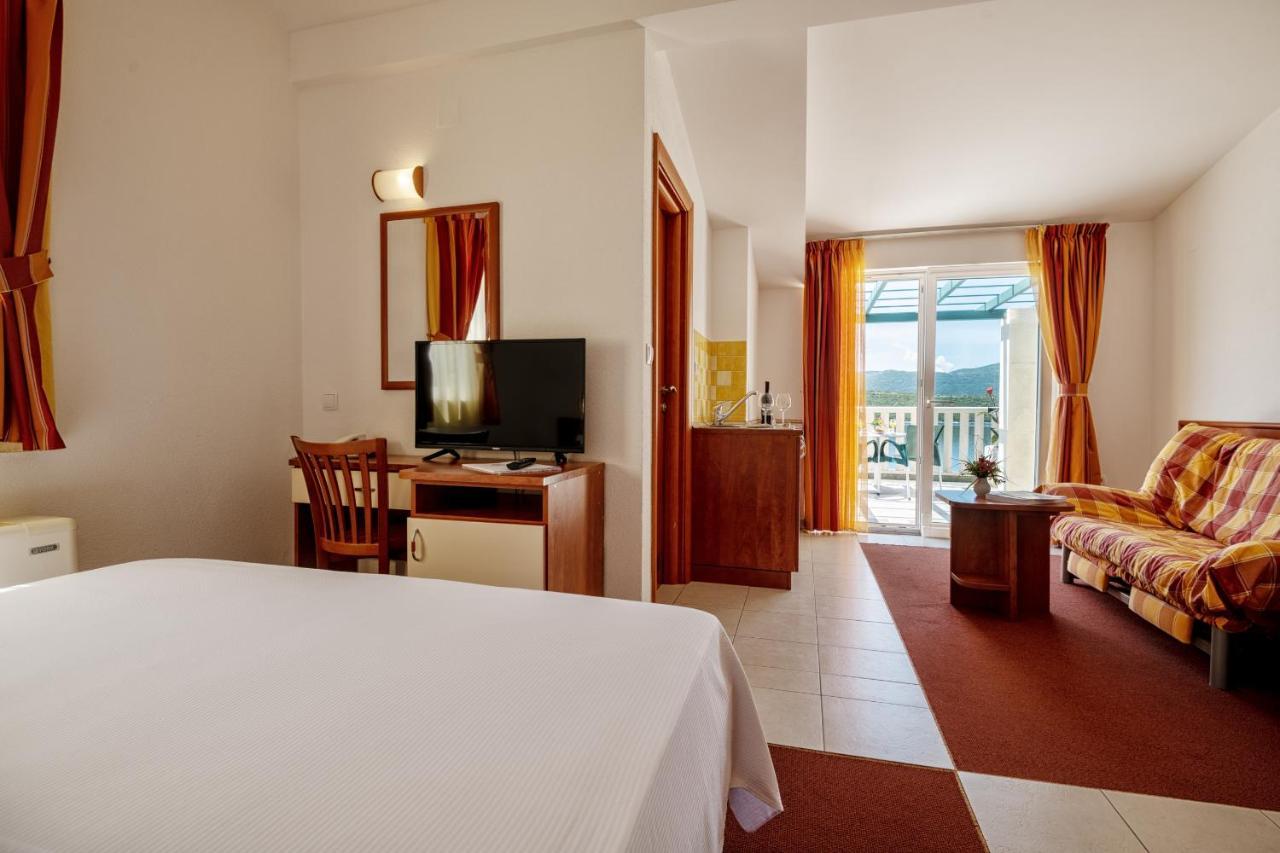 Hotel Posejdon Neum Buitenkant foto