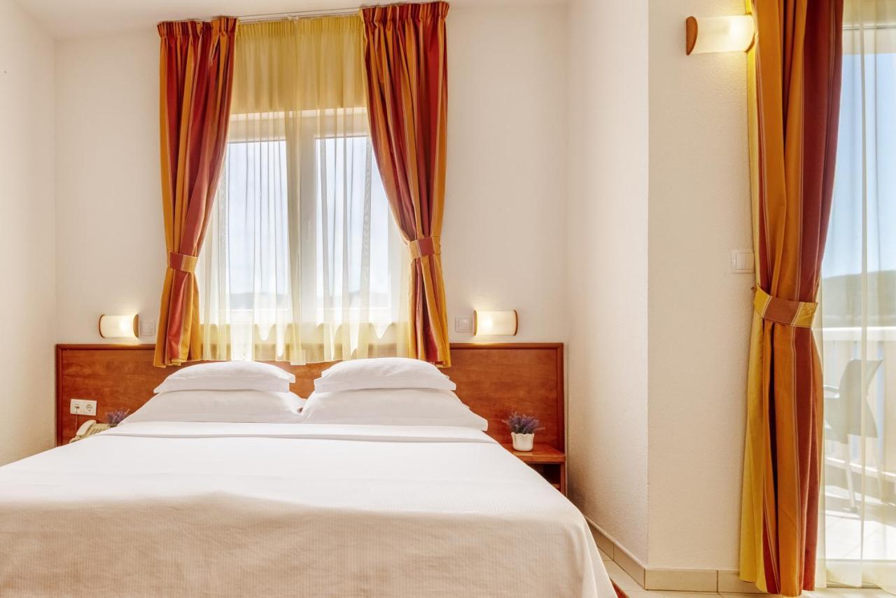 Hotel Posejdon Neum Buitenkant foto